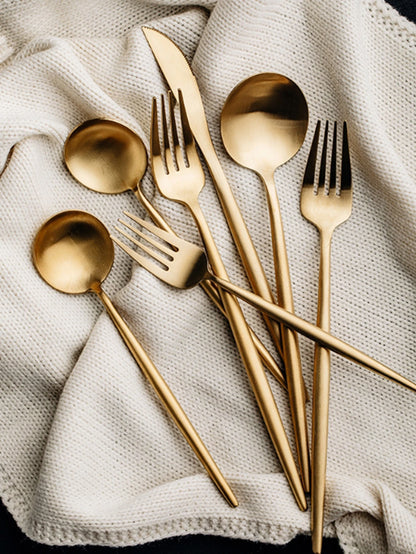 Elegance24 - Complete 24-Piece Cutlery Set